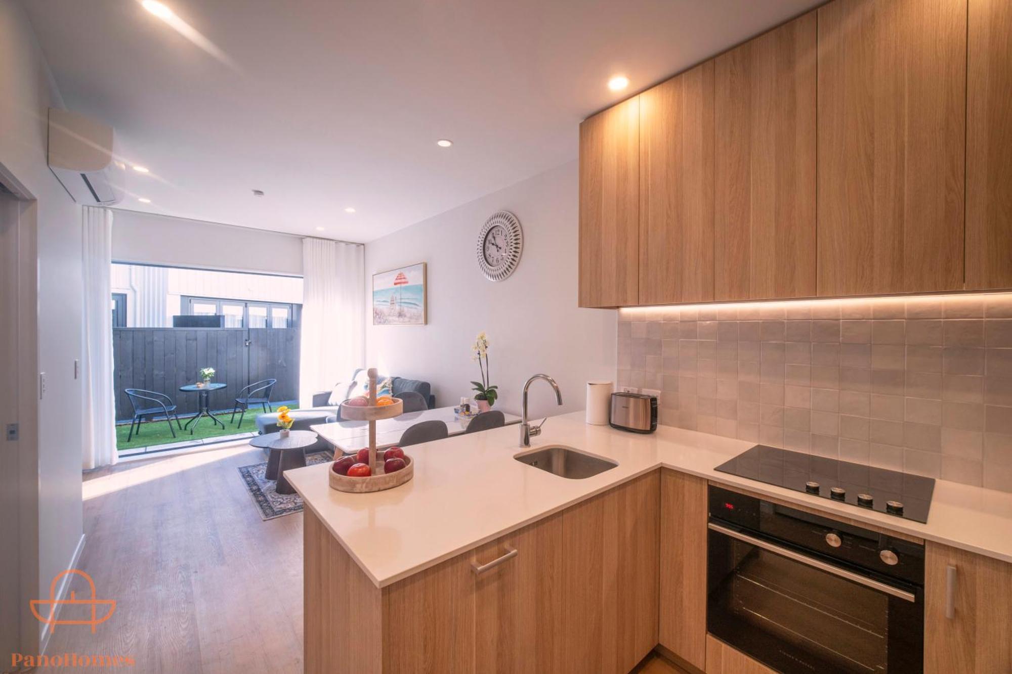 Modern Townhouse Close To City With Full Kitchen - Ellerslie أوكلاند المظهر الخارجي الصورة