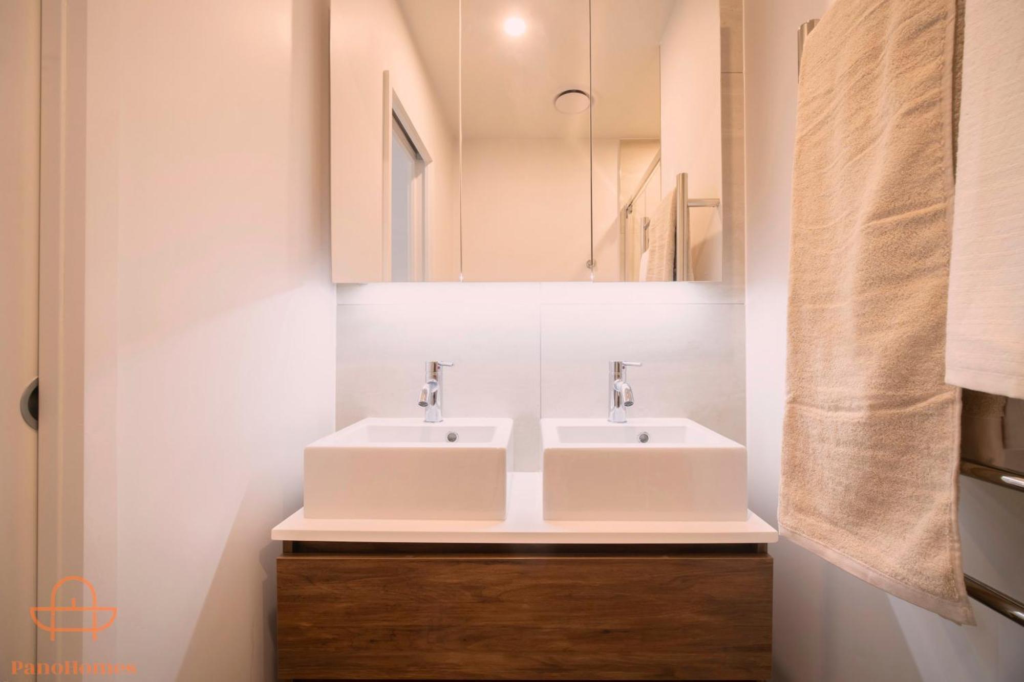 Modern Townhouse Close To City With Full Kitchen - Ellerslie أوكلاند المظهر الخارجي الصورة